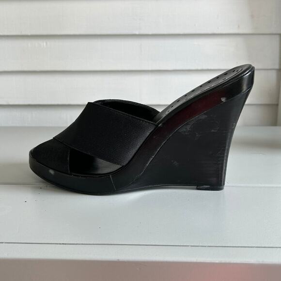 BCBGirls Black Elastic Crossover Platform Wedges Slip-On Sandals Heels Size 10 - Picture 14 of 14